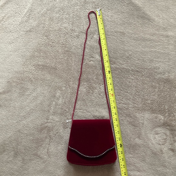 Purse - Picture 3 of 8